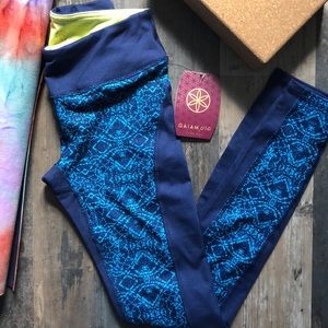 NWT Gaiam luxe yoga leggings xsmall